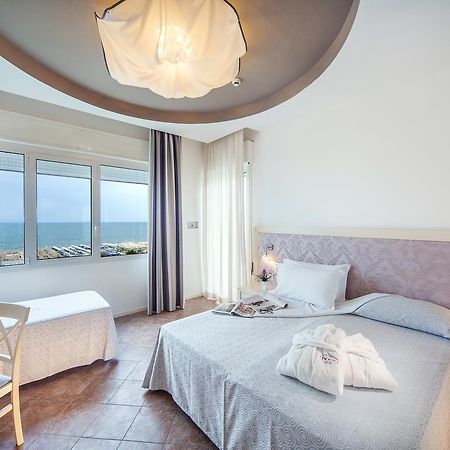 Hotel Doge Милано Мартима Екстериор снимка