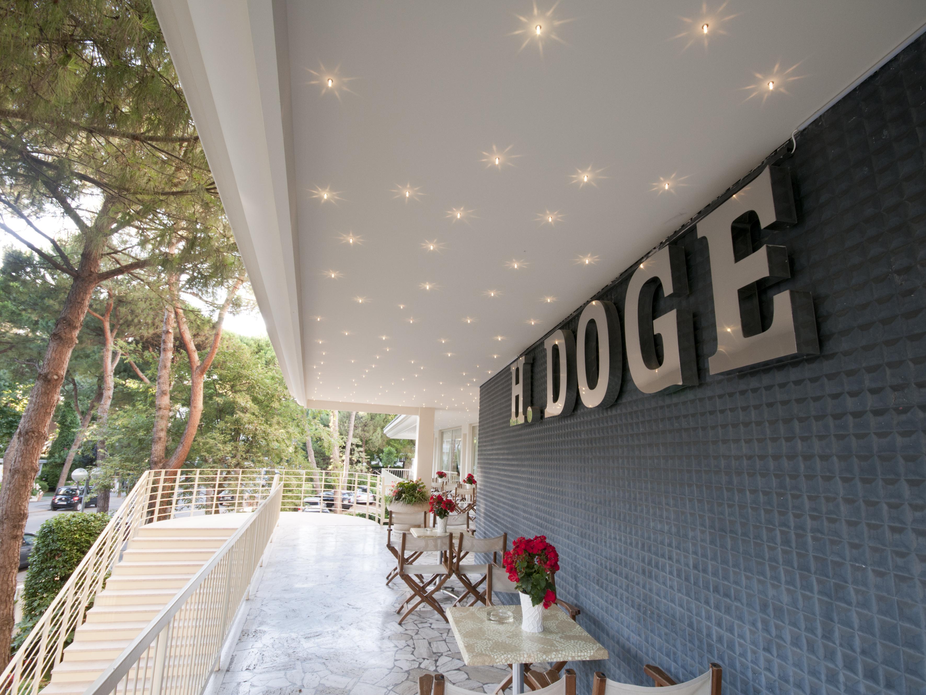 Hotel Doge Милано Мартима Екстериор снимка