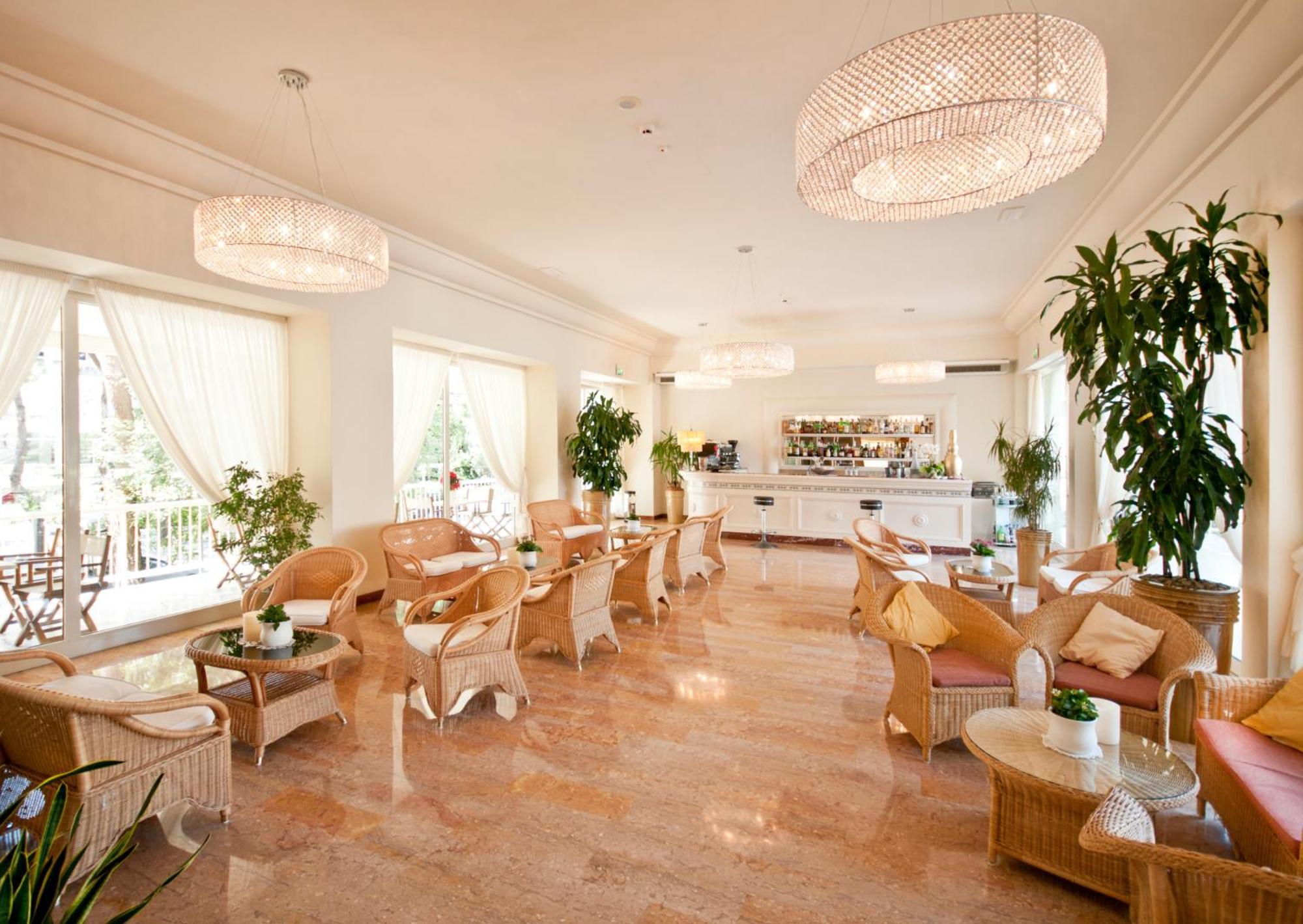 Hotel Doge Милано Мартима Екстериор снимка
