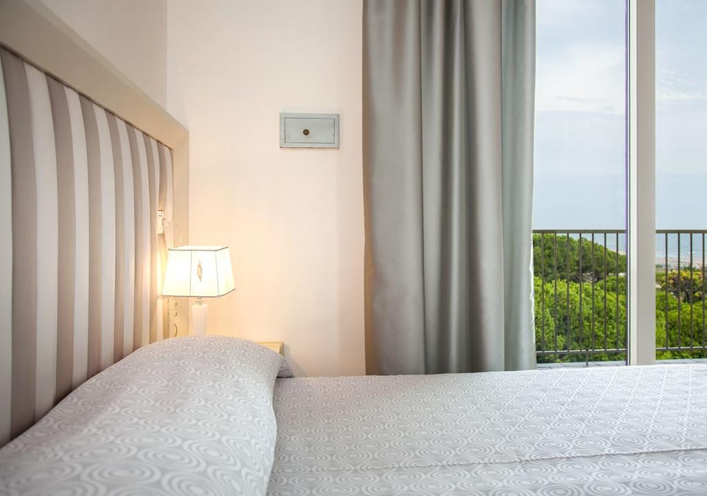 Hotel Doge Милано Мартима Екстериор снимка