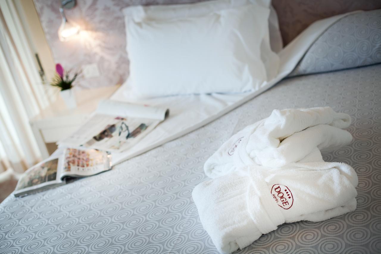 Hotel Doge Милано Мартима Екстериор снимка